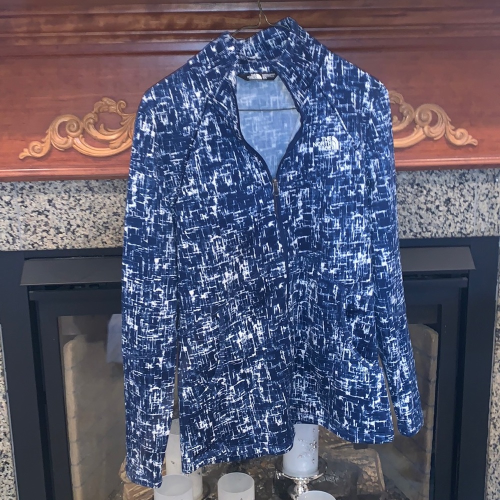 Blue and White Women’s Northface Jacket, Great Condition, Size M